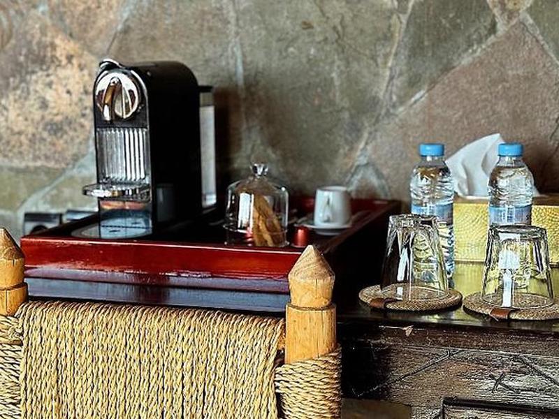 D5C595741E16C2A14666BE6C19DD2371