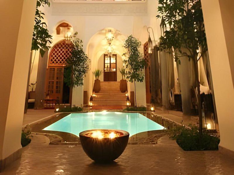 7CDC3DED075F5516CFCBBCFBCCC3BE92