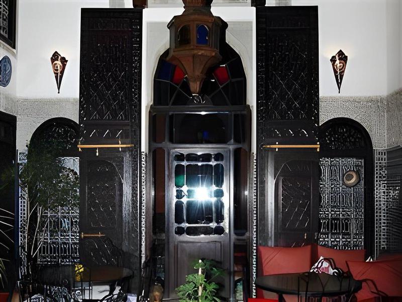 8DEB1A7D3FE595FF9387969BBDDBB241