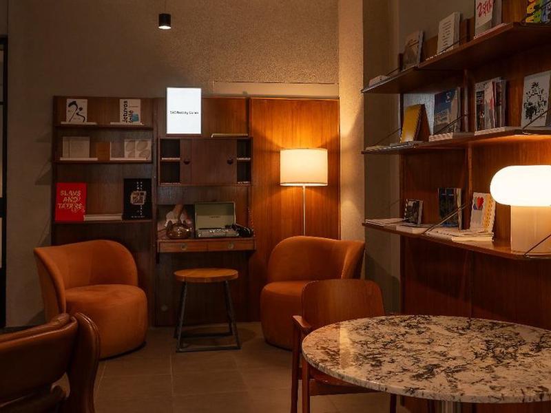 9A99F45E0CAD6AF5B14985C2CB094C7A