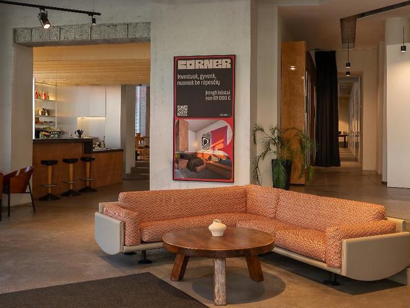 2B442D3236A06E97B5A7519DBE51F1C1