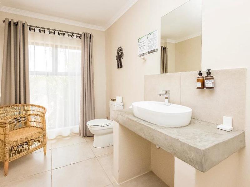 FC5C40256CEDB75F856B84C1D4D102BB