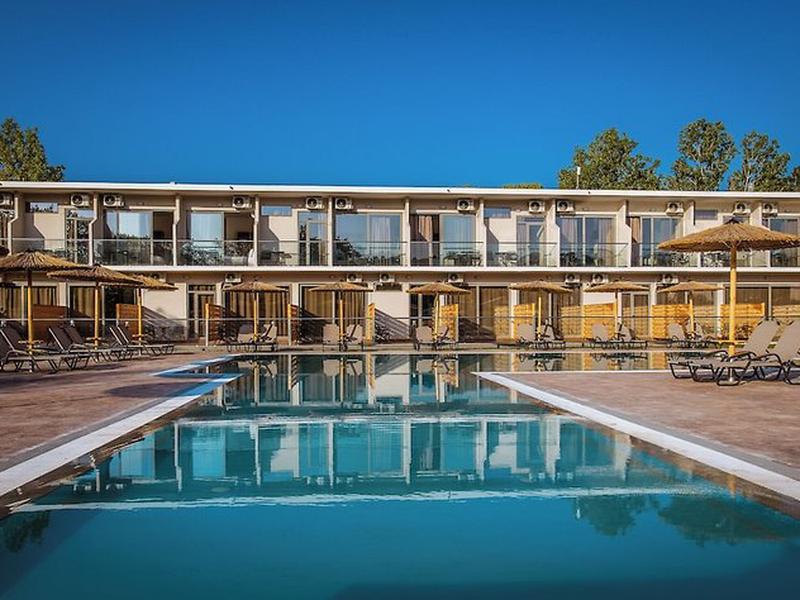 Blue Water Resort