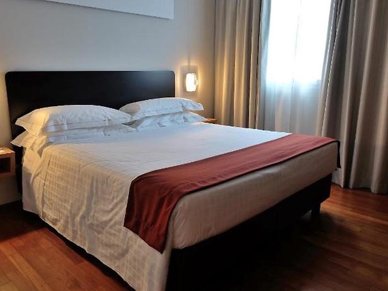 A985DB8A117676AA4D0168A91D36ECFF