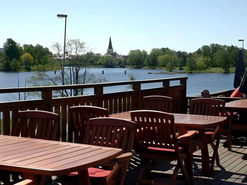 260B8DFB48805572AC92A9D01077B08B