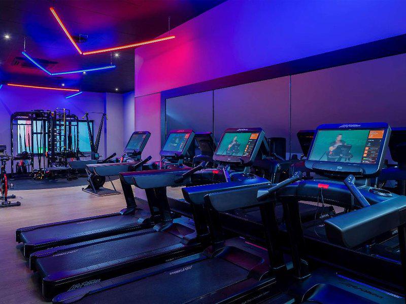 71B8F203ED471A7E3CA0BE37E8982E51