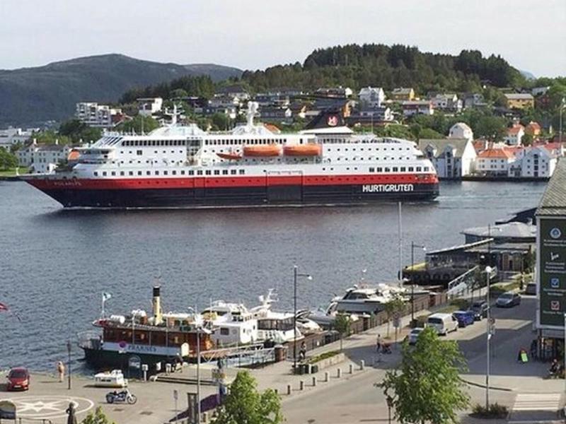 79870E5EA41F09ADEC922EB1850C5D19