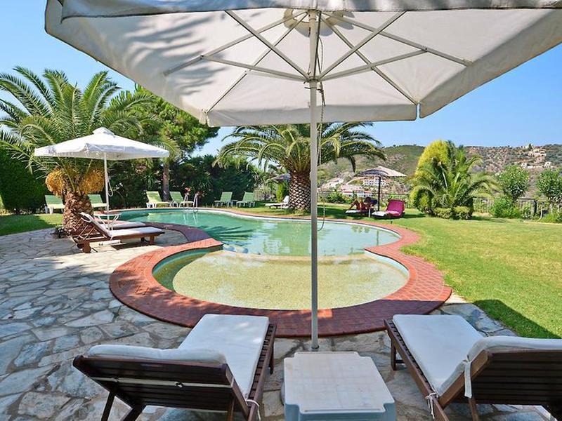 F03968A012639C1B08F1A2125072BA54