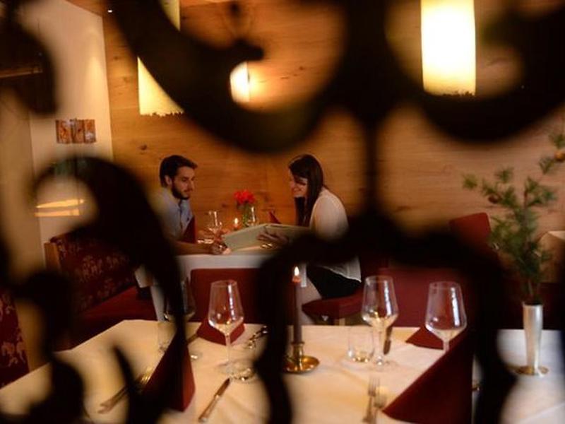 D2D72561B392510F9D64DC5FA958A421