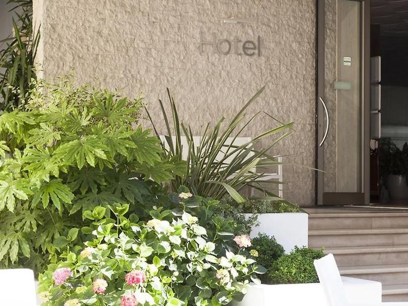 00CF3CFE912D530ECAA8D1F6AAC3988A