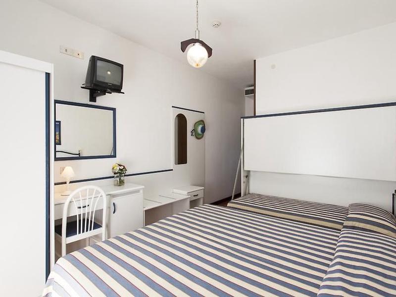 B74628F311743383CE700EAE4CD0C232