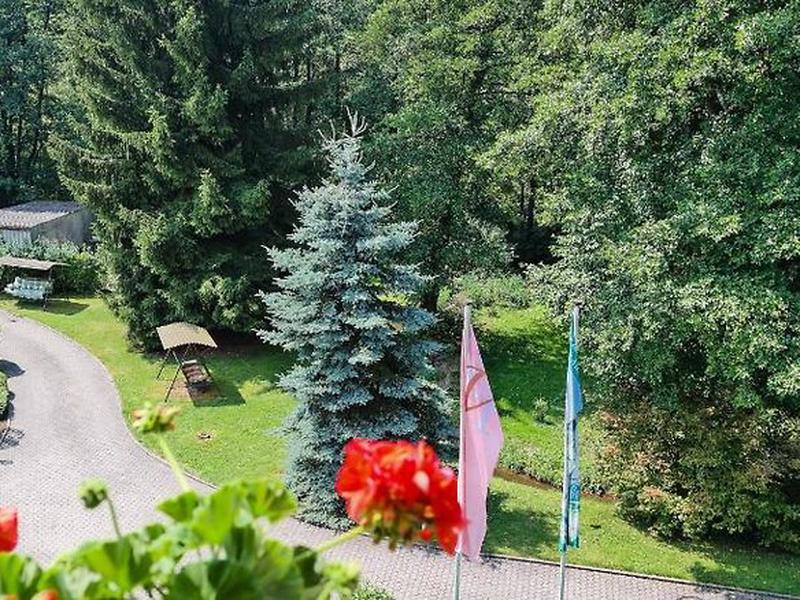 266049A7EF4A6849E7FA54A2D32808C4