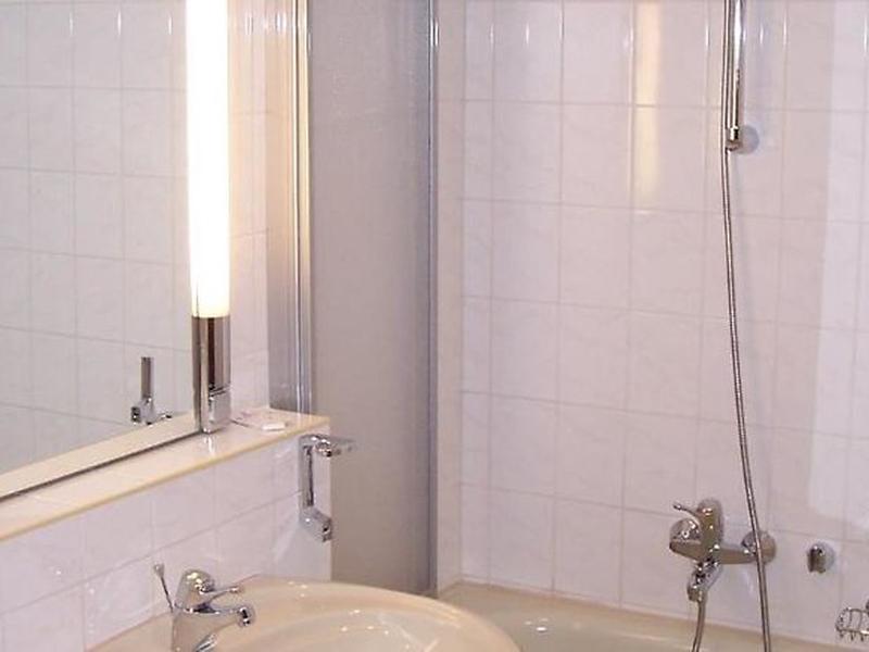 B5438048D720E53628ED7F1FFB35579D