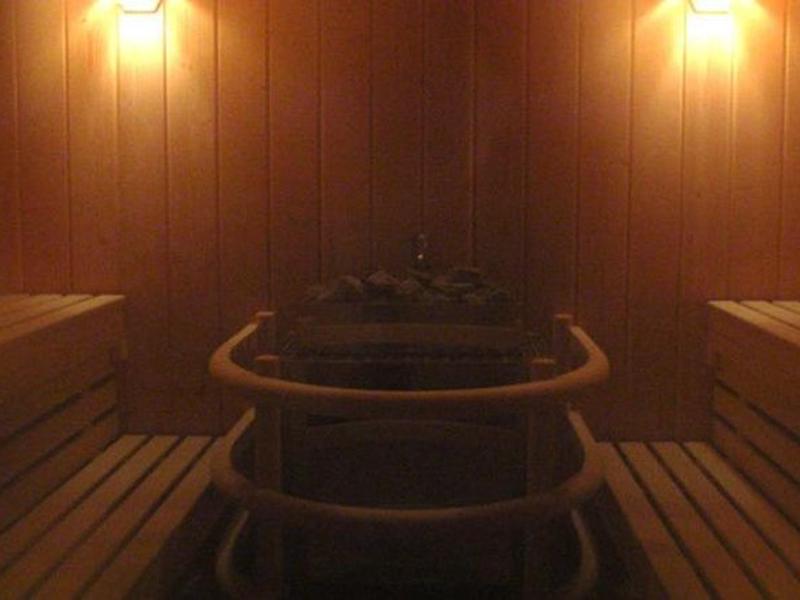 03AB4B046934FAA461E17CA5399FE0C1