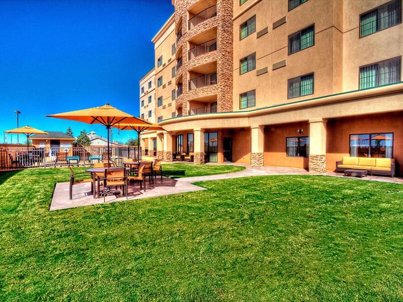 4B4CE1C25497DA33F53B6BDBD3677992