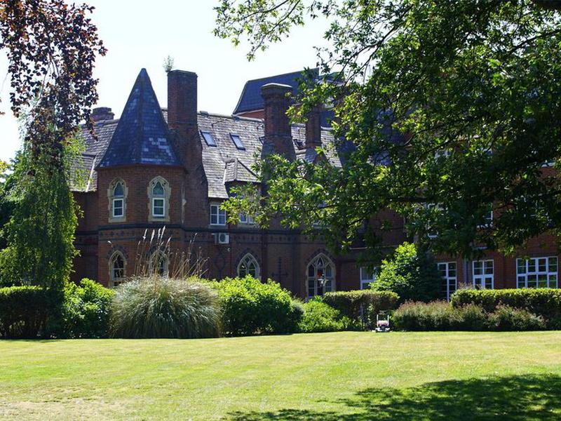 58D768DF4EE70757524483B66FDE5DE1