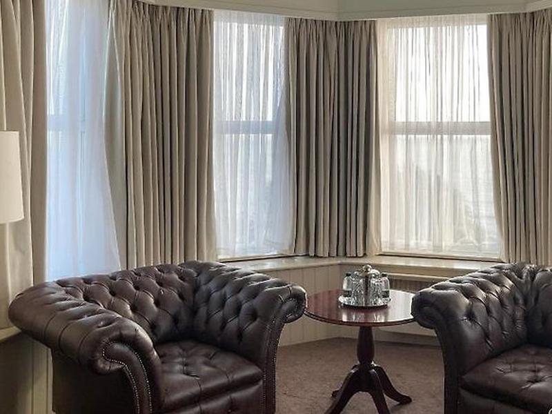 D92880ECEADBFB9851F0DAEA8F6DAD48