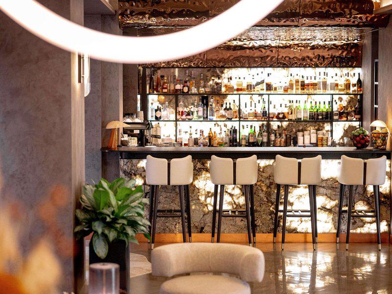 0BC3A48DF3B2A529FEB79825230C568D