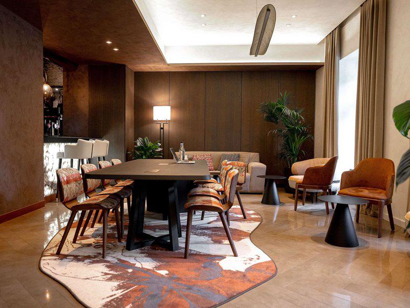 7A1F10CBB4D4238ED99656F6D8AF991A