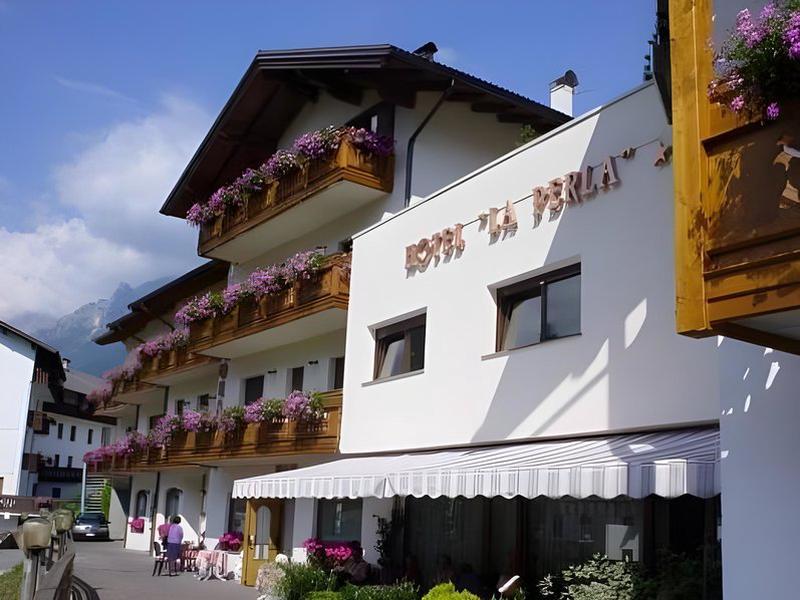 63A78E83C3AE99F2DFA820EB5DEA63F9