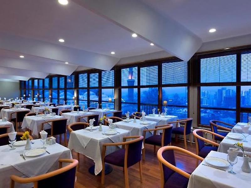 802BC49B0124B915F5D9B0EB9BC8D525