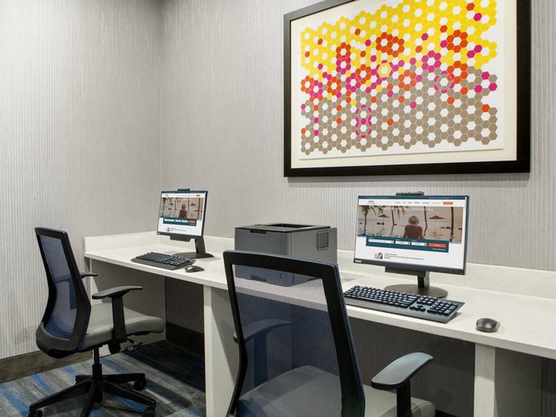 546FAD59F5ABB75D04FEAD60D11AAAA4