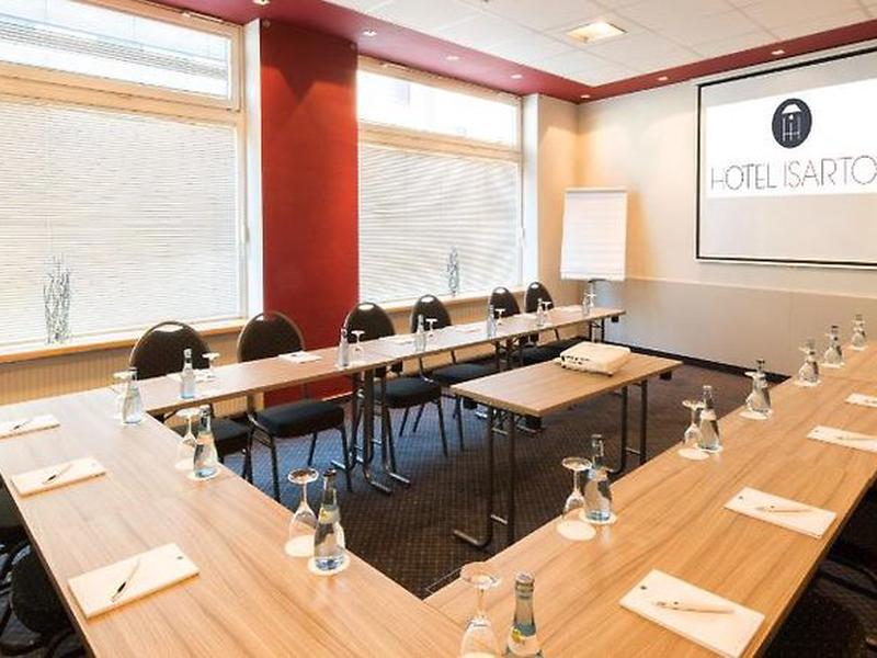 38D0CAEA76FA2ED318B30E6AF9E67BA1