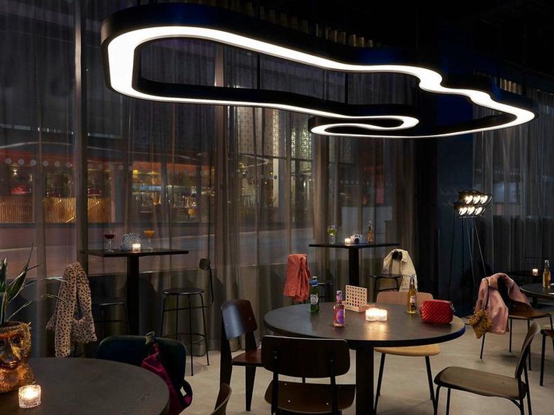 00E5F0A6442B865A2D6F643A10E91817