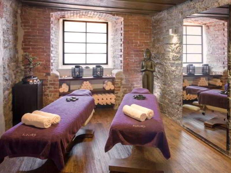 66135D2FC538F4BEEF9EB3776CE7FC17