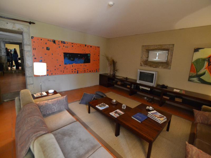 48FA944604377B8C7ABFEC37EBAF70DC