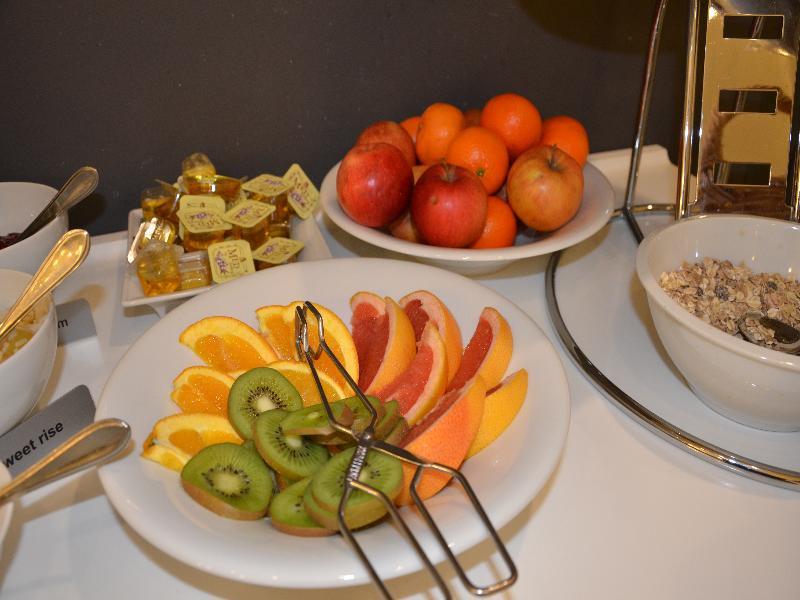 AA2B6A55A1A90D7DE01F31D33F5E5CB9