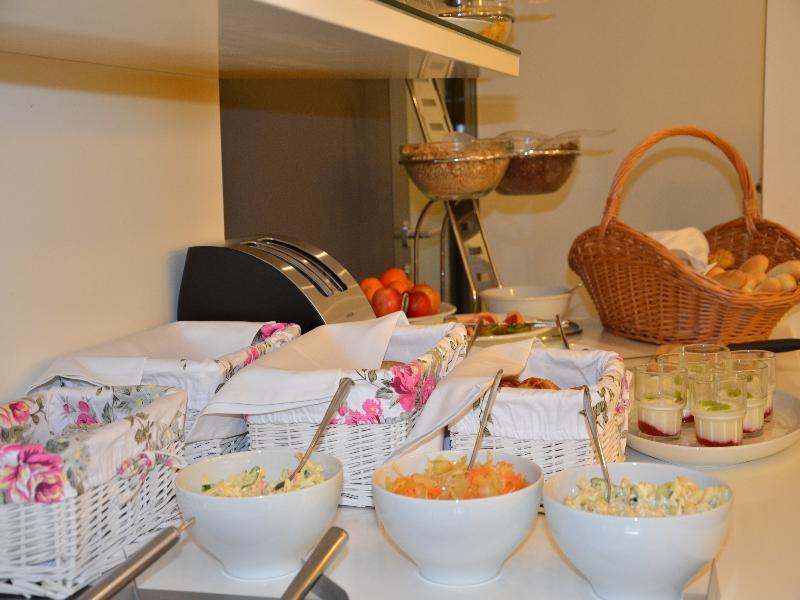 64558EE3E2AFF20DEDD43B0375AEF1DC