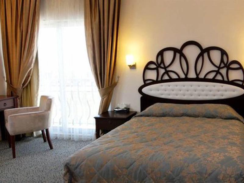 7B93B2088617A4845B27FE4F37BE0904