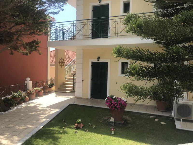 965588DD7313EA6A735AE913B161DB30