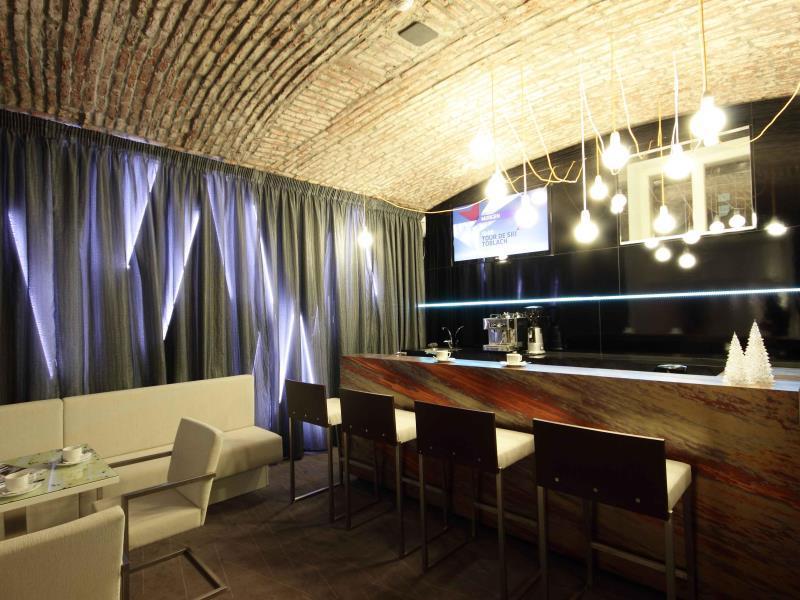 15BE5931775AF8C3A05DFFC879B91922