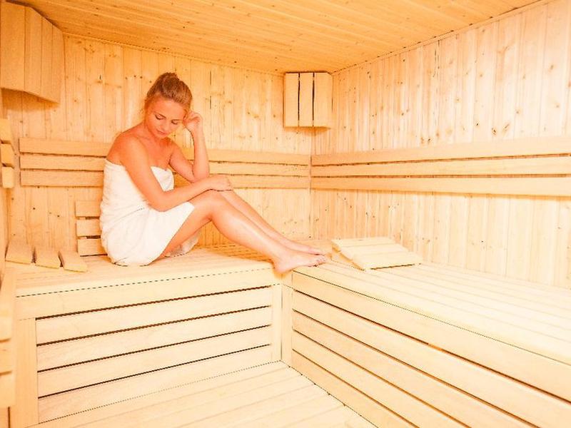 79A8D47B747B80B90807586A3AC92DD2