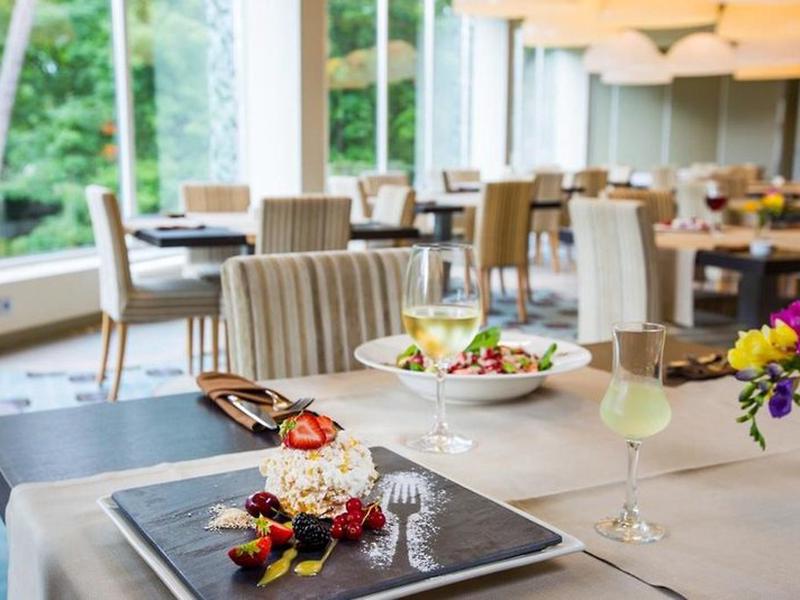 E2696F4C9C406FF3F69BC2B2DB8D5375