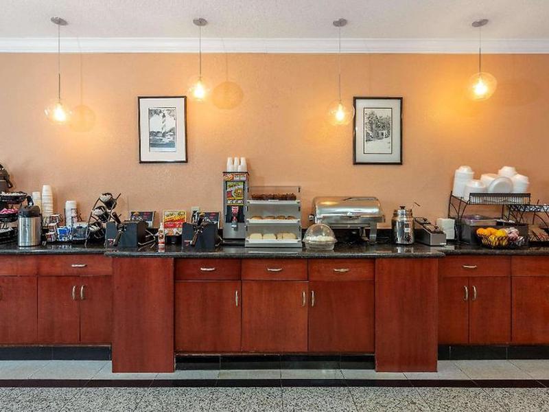 90D185ECBD7C2151663D015FF3D4CC9C