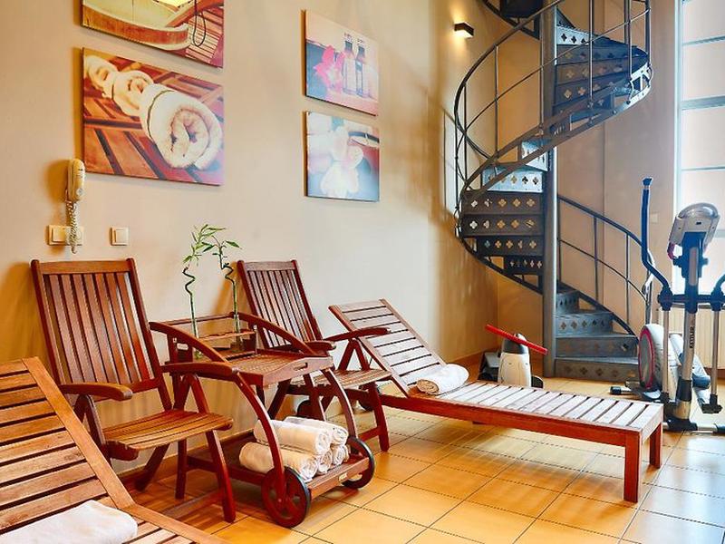 BAE0B6907834BDFF06B86C7E9CC79670