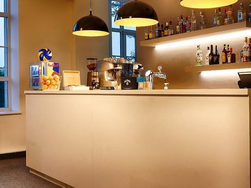 D27619850FB0D0A7DDB99EB190A4E2CA