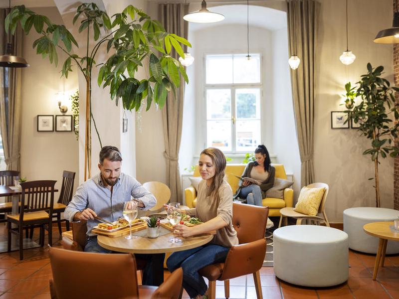 540798A635B94E122A544A608CDC0726