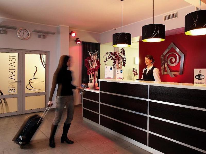 7261466B8CEDD487D204DE7A3FD99C2E