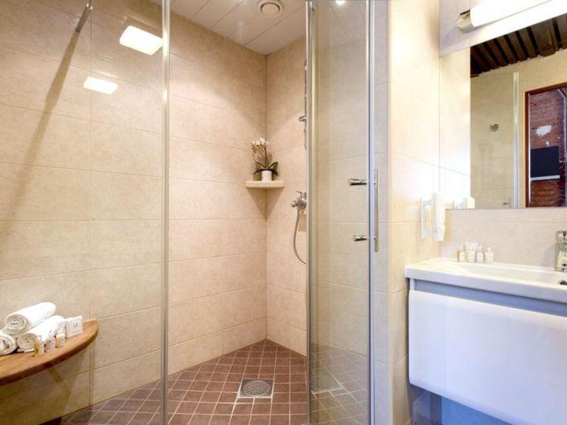 276F41B7975AE2CBDE94B5023FFF566B