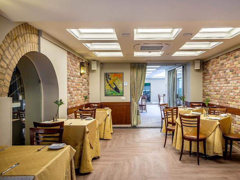 5CAF3B7FAA2D277F92210CCA6BFBA4CD