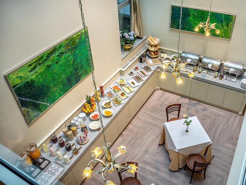 1FB6A2D9D31F2D3354013D89B2412D7B