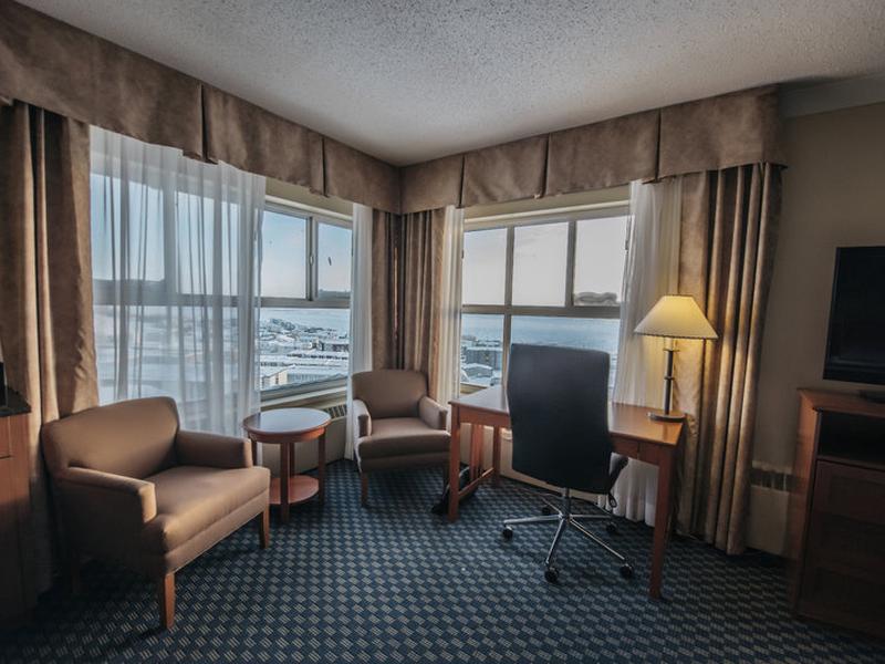 37B88EF20C8F63E20EDF48939F52AE4E