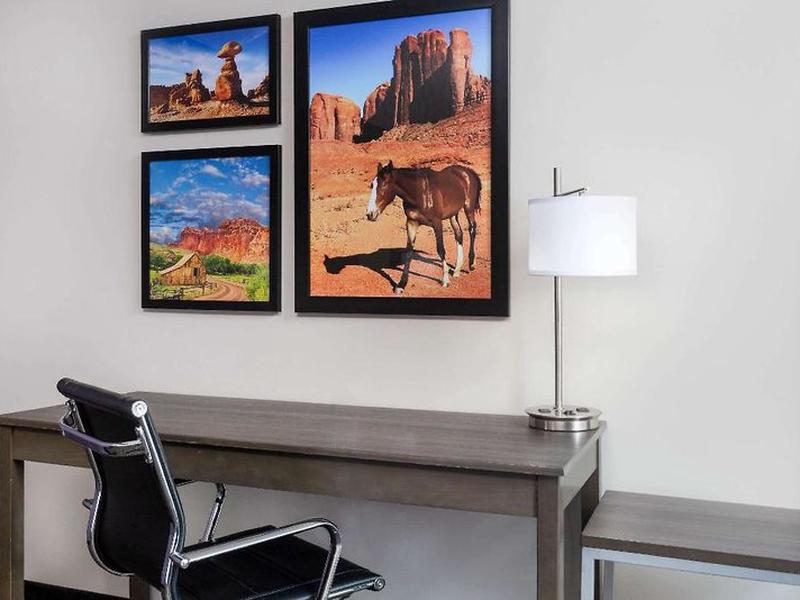 C2CBDE2F2ABB699EA1E74D0379A2AA54