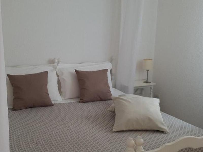 2CB23D673366B4B35A545B809A9E679F