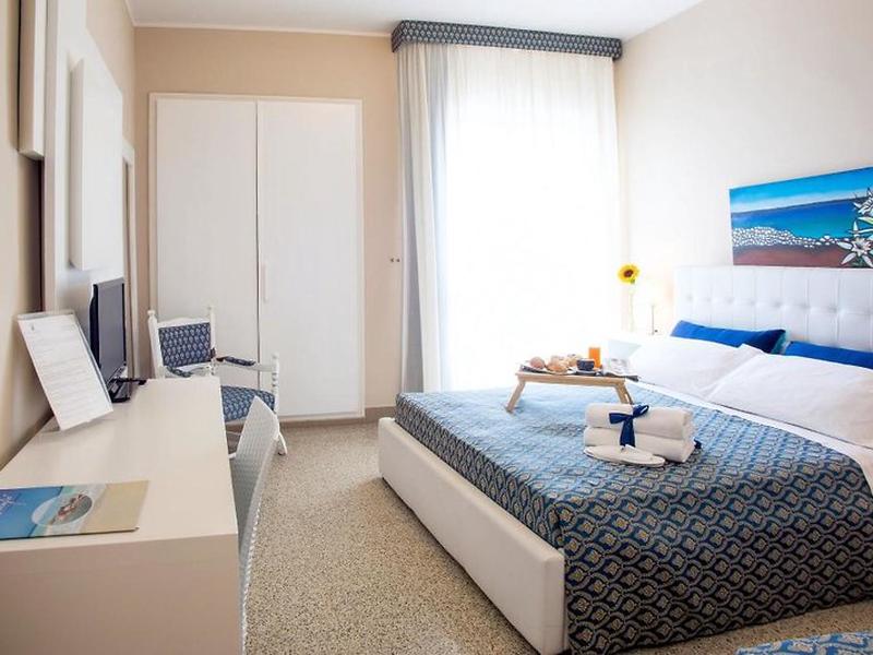 5B999EC1B4567BD4B2F8FAD4E0FD22BE