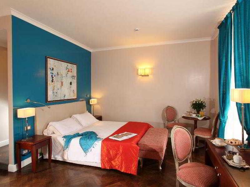 6C82FEA533814789893B855F187C4380